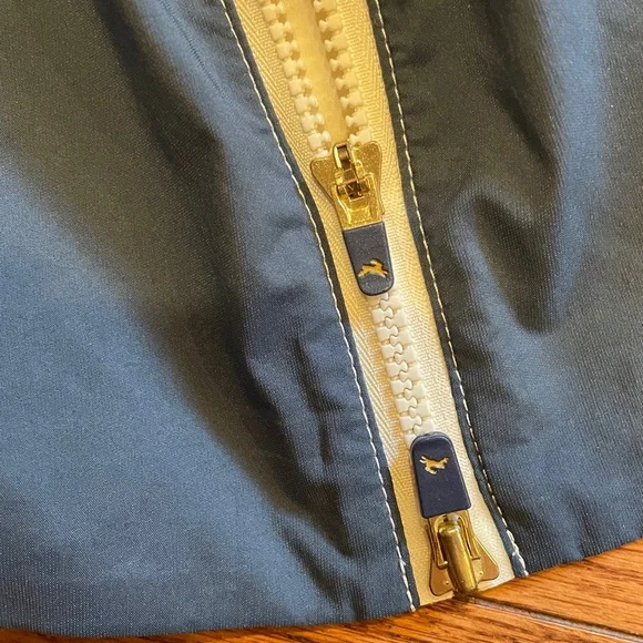 Tracksmith light weight color block running jacket size small - Picture 6 of 9